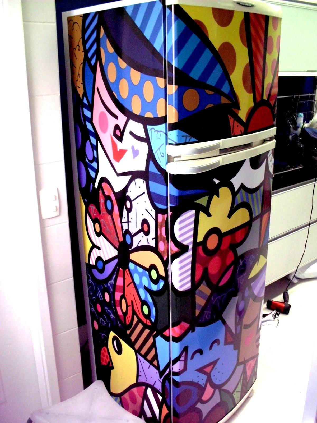 Оклейка холодильника пленкой фото